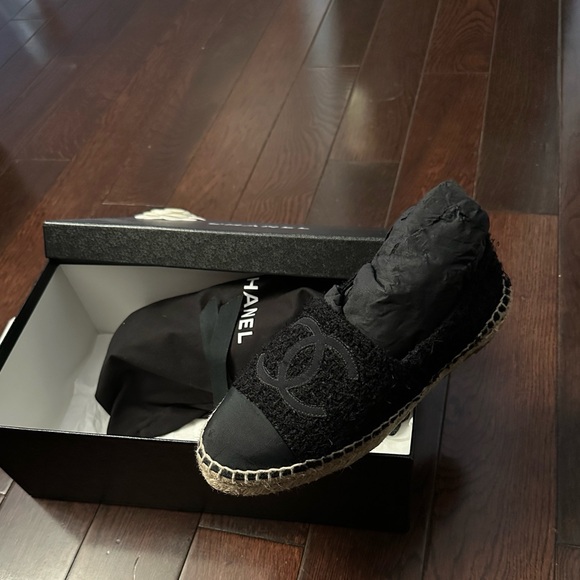 CHANEL Espadrilles - Picture 3 of 4